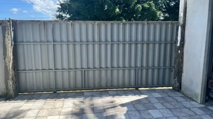 PORTÃO ZINCADO