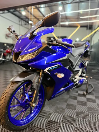 Yamaha R15 2026 3.900km