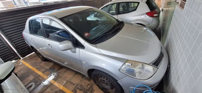 Nissan Tiida Sedan 1.8 16V Flex Fuel 4P 2012