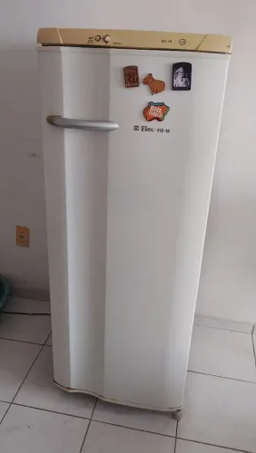 Geladeira Eletrolux