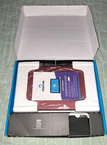 Notebook 128GB Novo na Caixa 