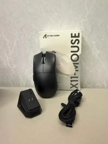 Mouse gamer Attack Shark x11
