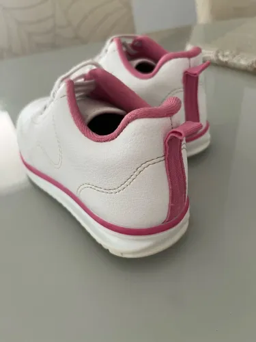 Tênis feminino infantil