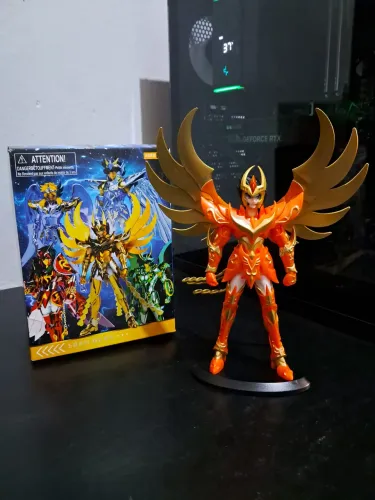 Action Figure Cavaleiros do Zodíaco - Ikki Armadura Divina 23cm