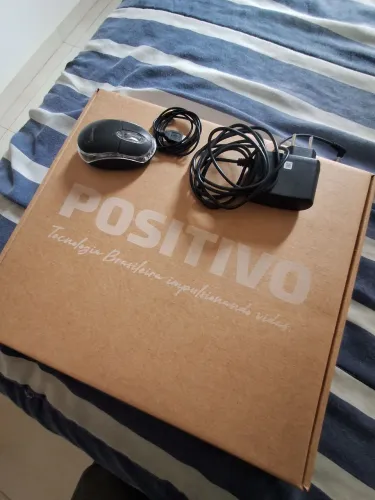 Notebook positivo 