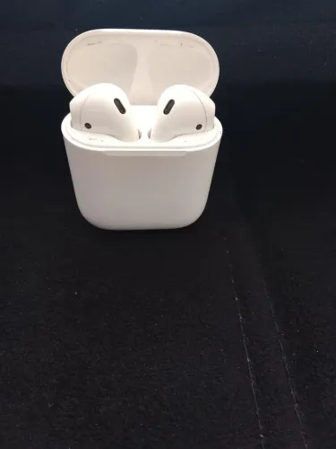 Fone de ouvido Airpods 2 geração original,muito conservado