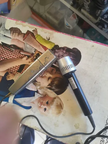 Dois microfones antigos 