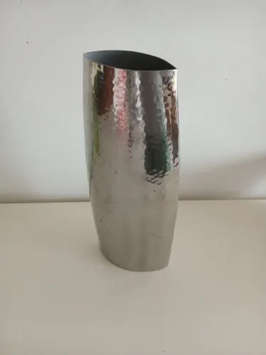 Vaso de flor de metal [USADO]