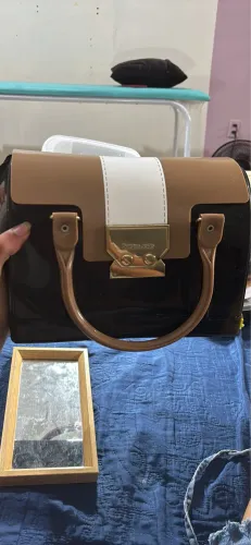 Vendo bolsa de marca