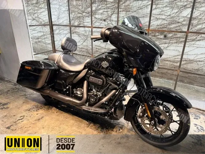 HARLEY-DAVIDSON STREET GLIDE SPECIAL