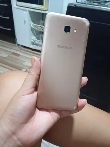 J4 core em bom estado de uso, funcionando tudo normal.