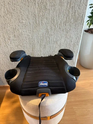 Assento infantil para carro Chicco Gofit Plus ergoboost 36kg