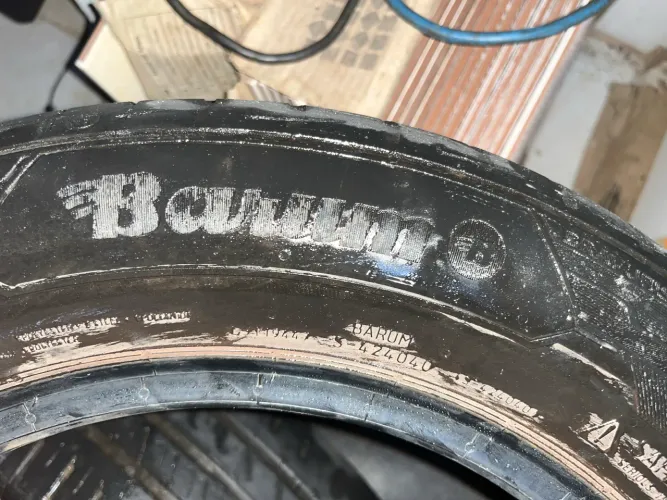 Par de Pneus aro 14 175/65/14