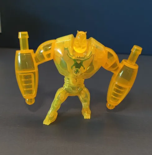 Ben 10 Armatu McDonald's - 2012