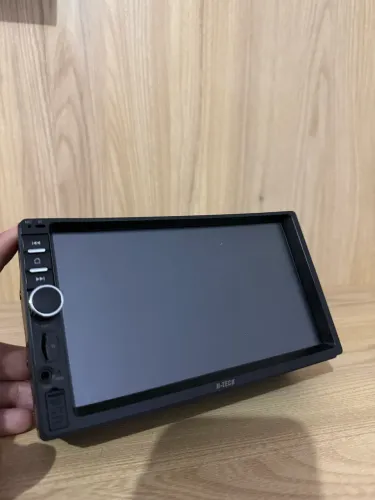 Multimídia H-Tech Tela 7? - Muito Nova