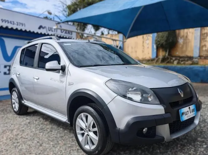Renault Sandero Stepway Hi-flex 1.6 16V 5P Aut. 2013