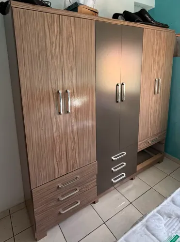 Guarda Roupa 6 Portas