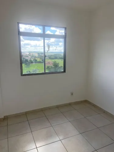 Apartamento perto de Confins em condomínio com portaria 24hs - melhor da região 