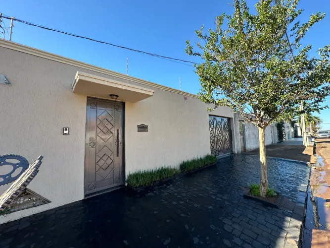 Casa à venda INTERLAGOS II