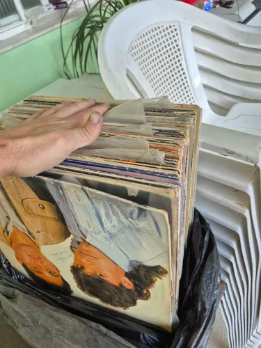 Coleção 48 discos de vinil