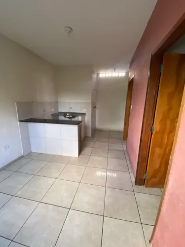 Casa para Alugar - 2 Quartos