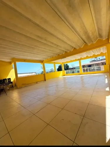 Imóvel para venda possui 195 metros quadrados com 3 quartos em Sepetiba - Rio de Janeiro -