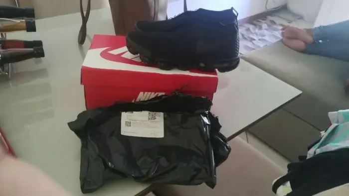 Tênis vapor max