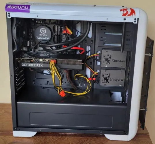 PC GAMER RTX 3060 12GB i7 7700, 24GB RAM