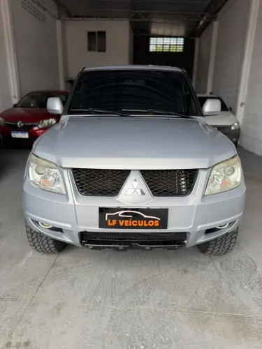 Mitsubishi Pajero TR4 2.0/ 2.0 Flex 16V 4X4 Mec. 2012