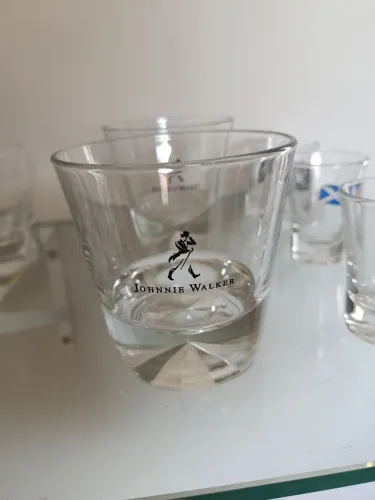 Jogo de copos de whisky personalizados