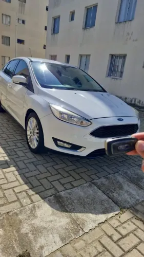 Ford Focus Fastback Se/se Plus 2.0 Flex Aut. 2016