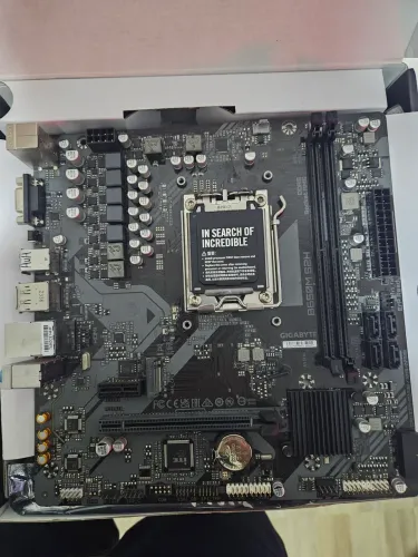 PLACA MÃE GIGABYTE B650M S2H