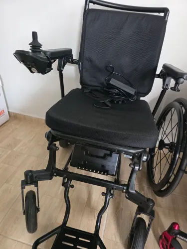 Cadeira de rodas power lite