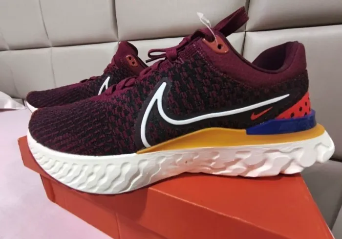 TÊNIS NIKE REACT INFINITY RUN FK3 VINHO/BORDÔ ORIGINAL NOVO