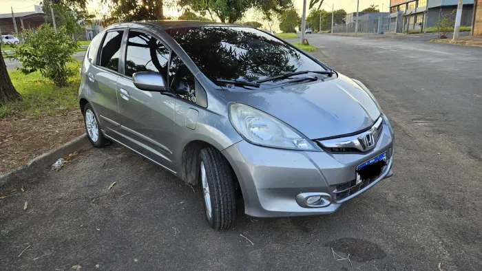 Honda Fit LX 1.4/ 1.4 Flex 8v/16v 5P Aut. 2014