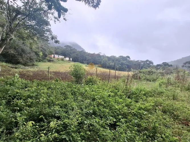 Sítio para Venda em Teresópolis, Serrinha, 7 dormitórios, 4 suítes, 5 banheiros, 6 vagas