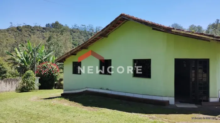 Chácara em Estrada Vargedo - Barrinha - São Lourenço da Serra/SP