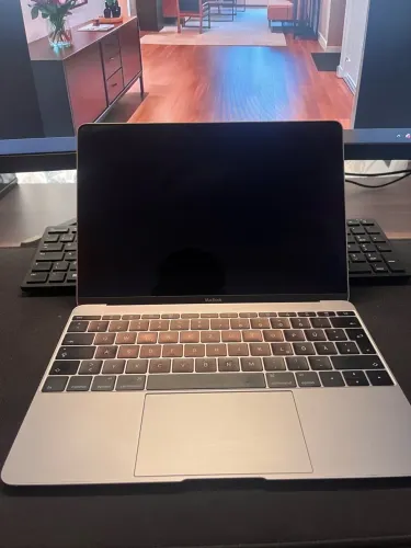 MacBook 12? A1534 (2016) - Para retirada de peças/ Sucata (Não liga)