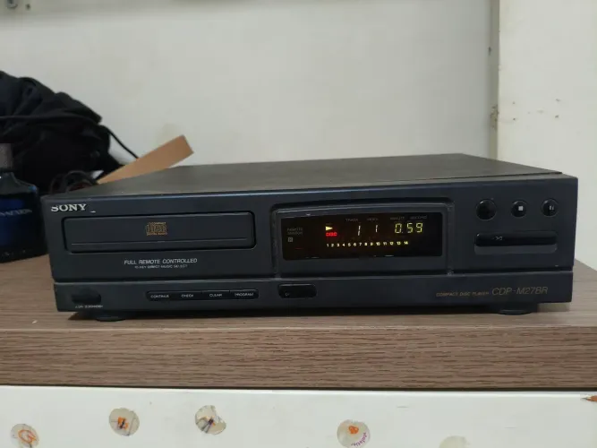 Cd Player Sony CDP M27