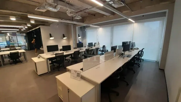 SALA MOBILIADA FARIA LIMA - PINHEIROS
