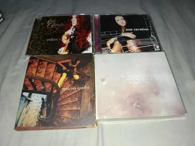 Coleção de Cds Ana Carolina/Maria Gadú