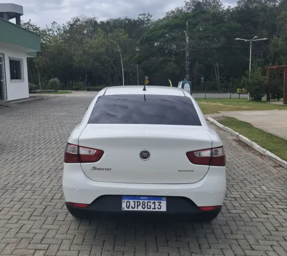 Fiat Grand Siena Attractive 1.0 Flex 8V 4P 2019