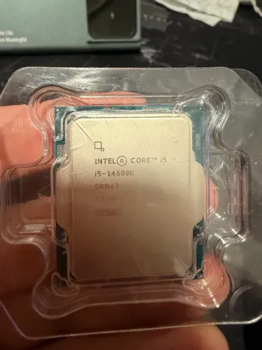 Processador: i5 - 14600k