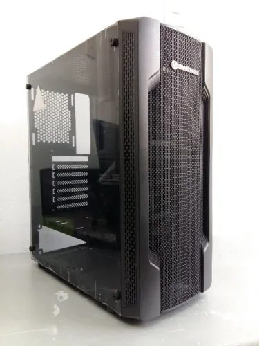 Gabinete Gamer Bluecase Bg-031 Preto vidro Sem Fonte Sem Fan usb 3.0