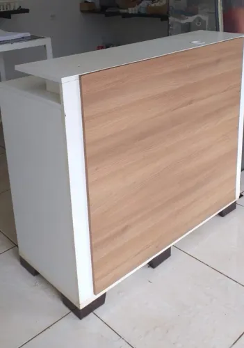 balcão para loja, comércio em geral.