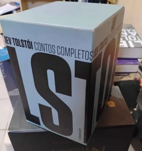 Contos completos - Tolstoi - Edição RARA da COSAC & NAIFY