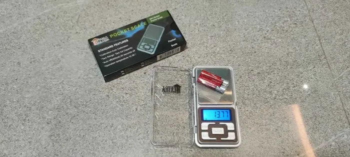 Balança de precisão até 200g, dois dígitos