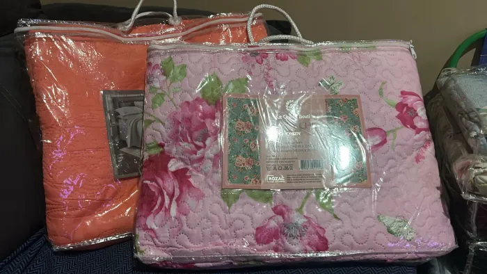 Vendo colchas de cama 