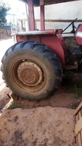 Trator Excelente para o Dia a Dia 