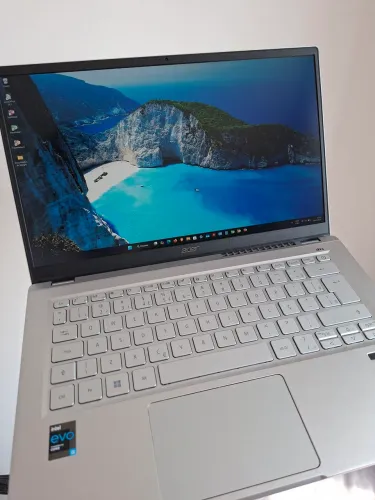 Notebook Acer Swift 3 i5-1135G7 8gb RAM 512gb SSD Metal